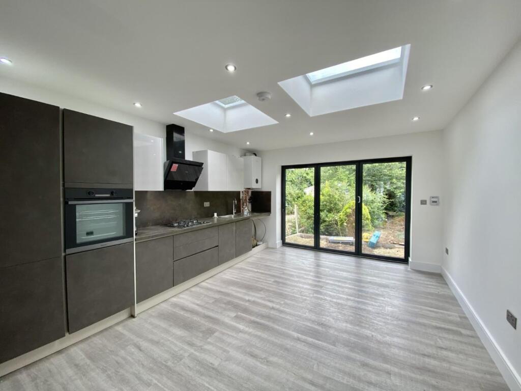 Main image of property: Clevedon Gardens, Hayes, Middlesex, UB3 1RE