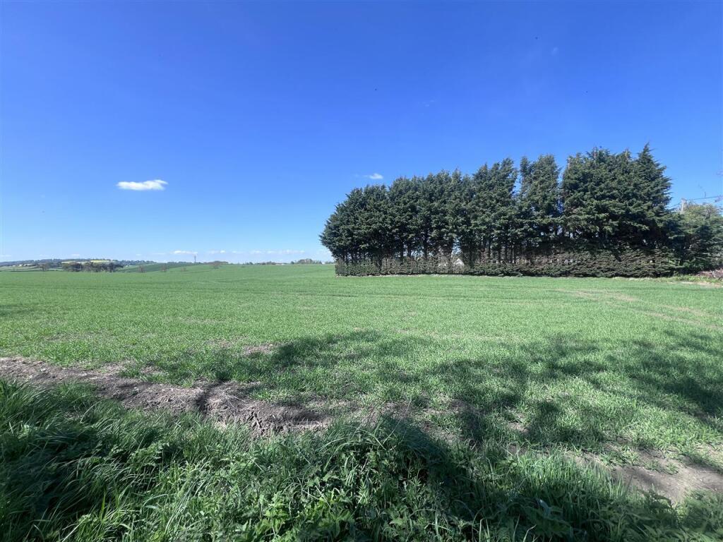 Main image of property: Pardovan Holdings Building Plot, Linlithgow