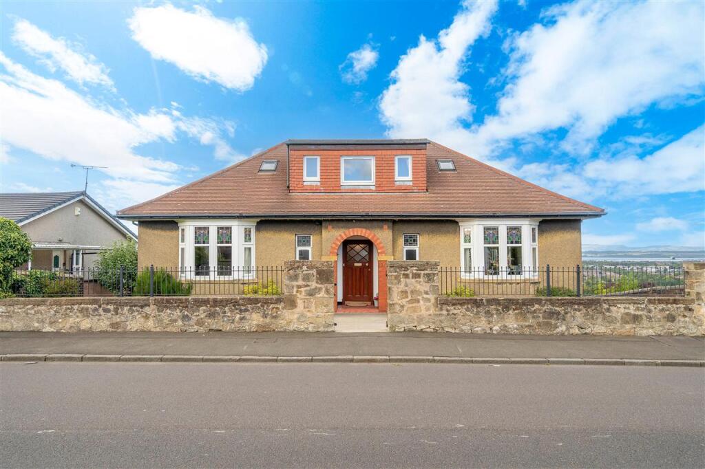 Main image of property: Main Street, Redding