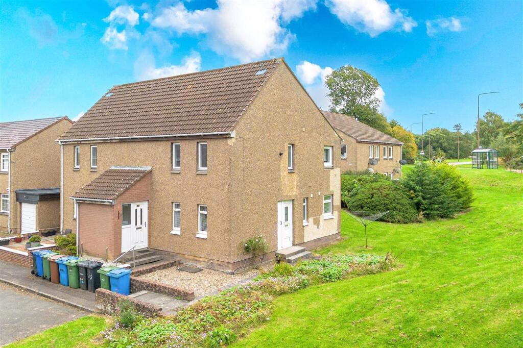 Main image of property: Bankton Park West, Livingston