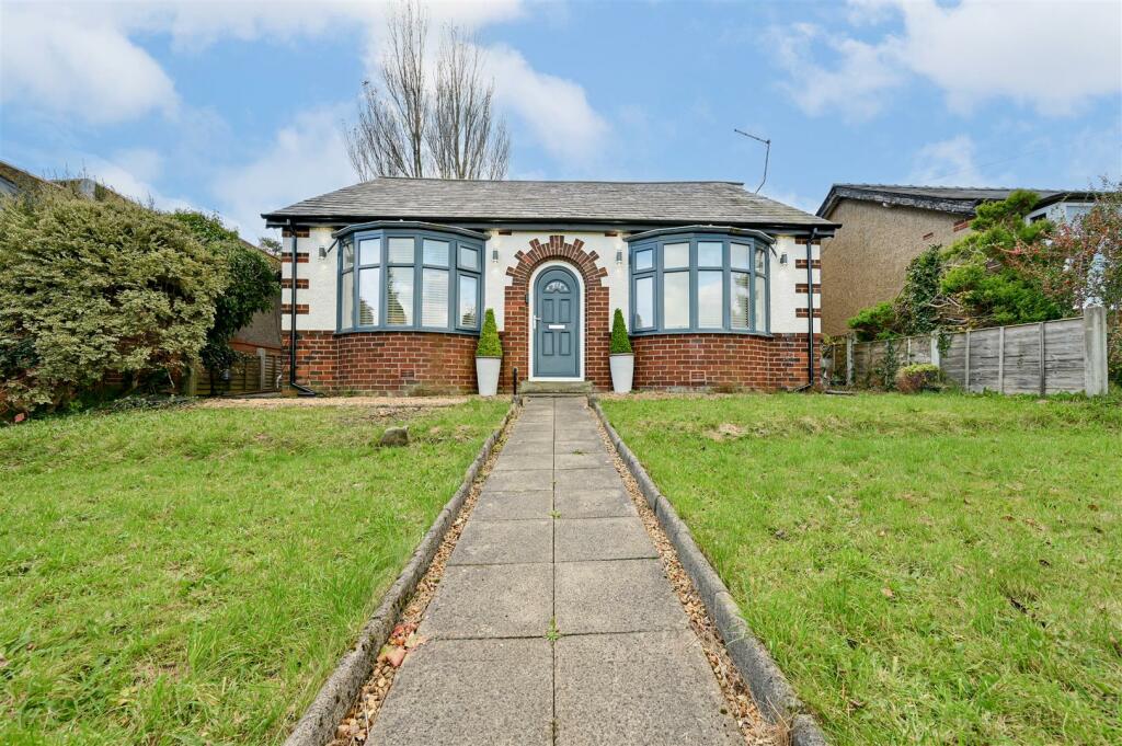Main image of property: Back Lane, Clayton-Le-Woods, Chorley