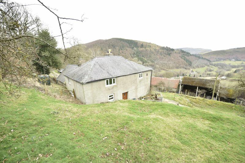 5 bedroom detached house for sale in Pentredwr, Llangollen, LL20