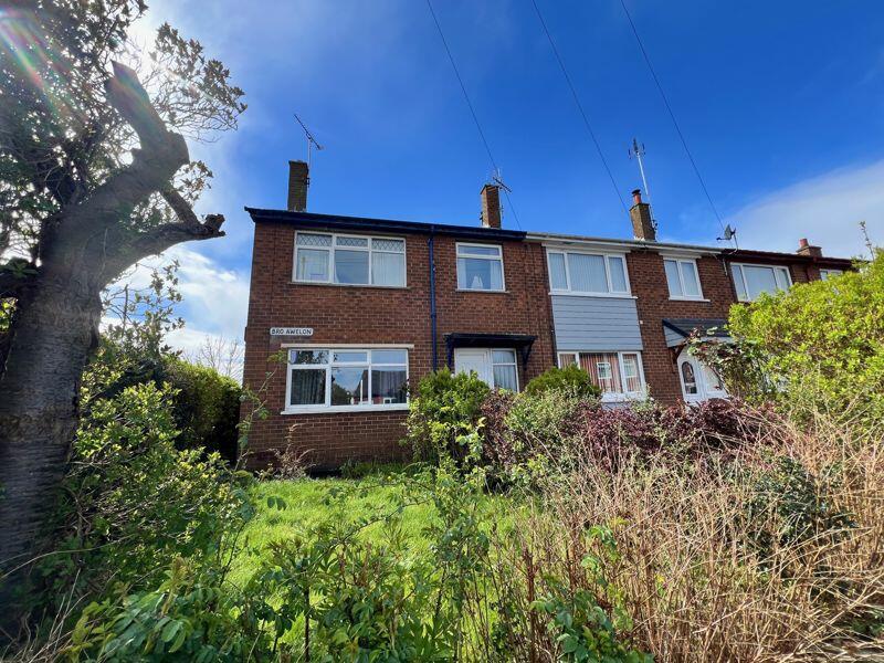 3 bedroom end of terrace house for sale in Bro Awelon, Penycae, Wrexham