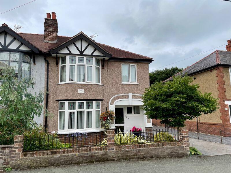 3 bedroom semidetached house for sale in Woodlands Road, Marford, LL12