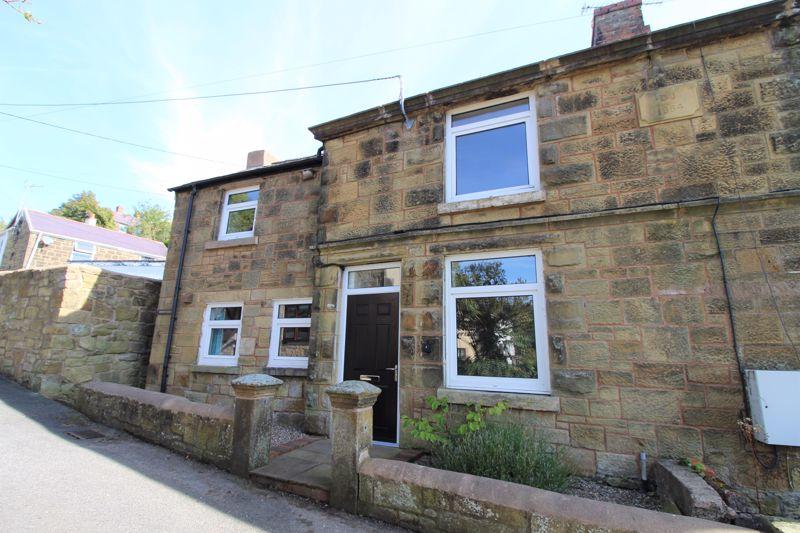 2 bedroom semidetached house for sale in Middle Road, Coedpoeth