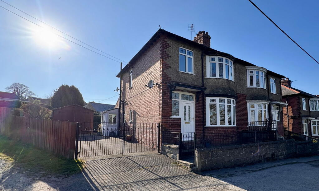 Main image of property: Leyburn Road, Middleham, Leyburn, North Yorkshire, DL8 4PP