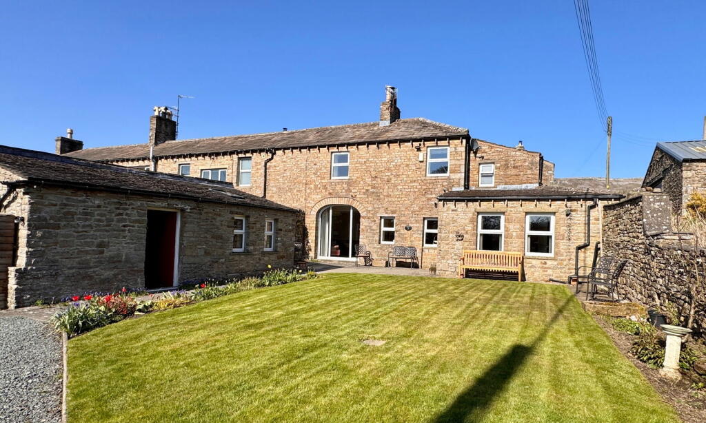 Main image of property: Silver Street, Askrigg, Leyburn