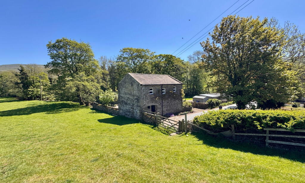 Main image of property: The Old Barn, Thoralby, Leyburn DL8 3SZ