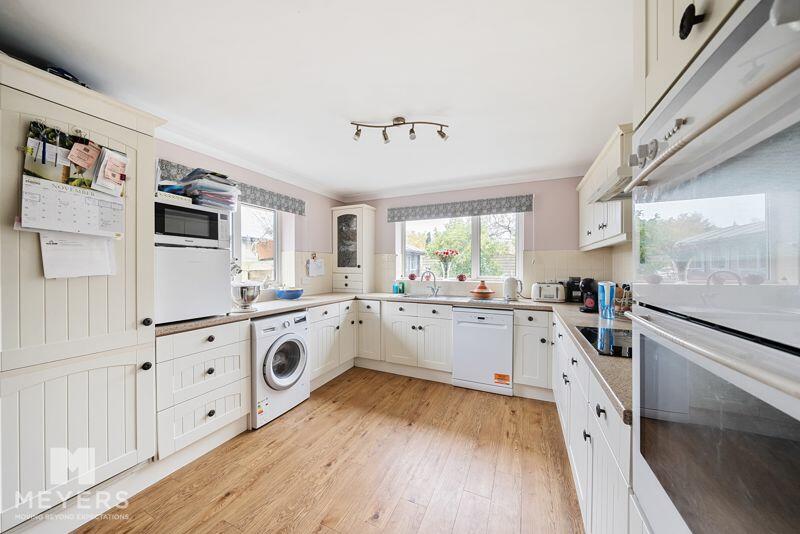 Additional property image - Sandhills Crescent, East Burton, BH20