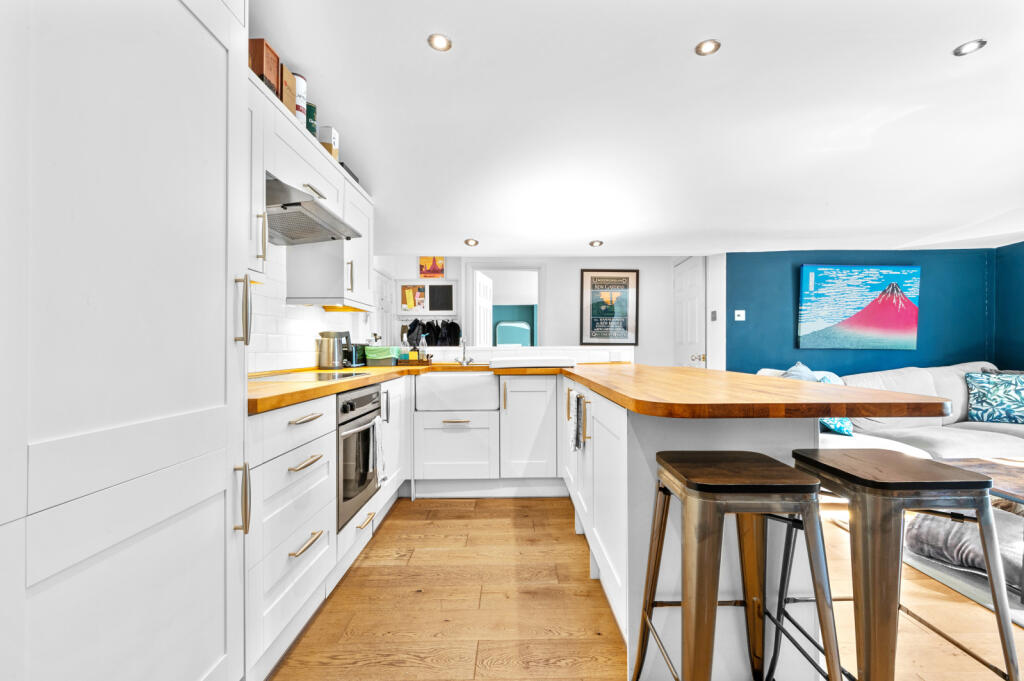 Main image of property: South Terrace, Surbiton, KT6