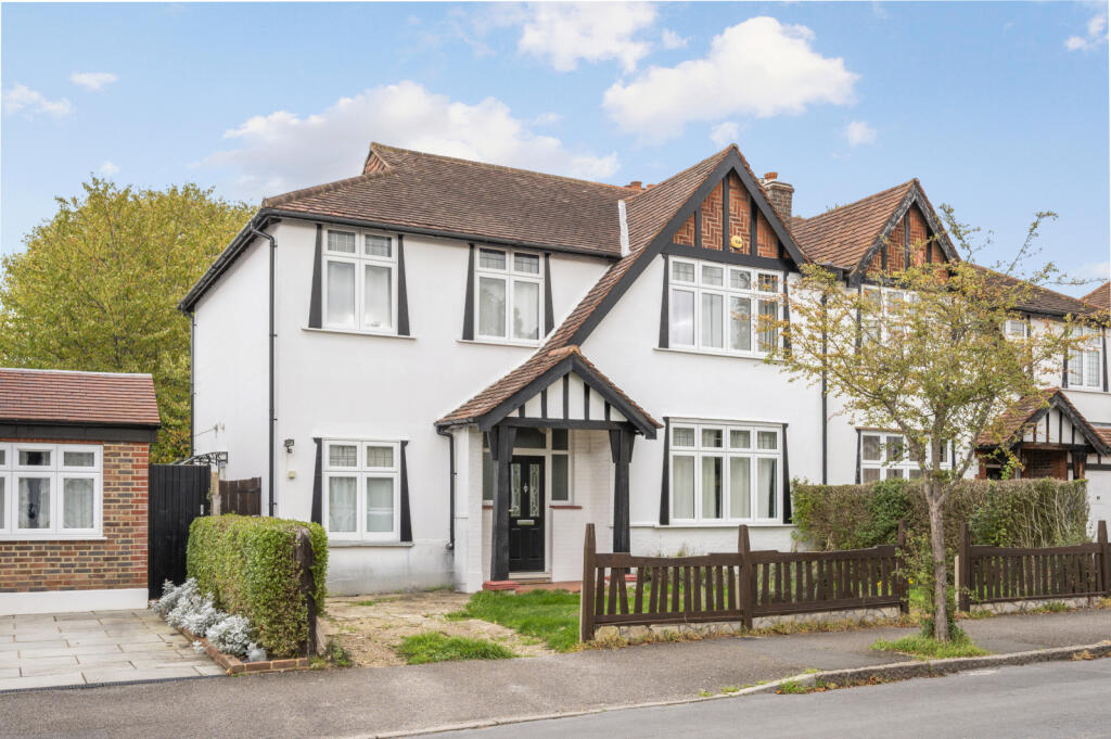 Main image of property: The Ridge, Surbiton, KT5