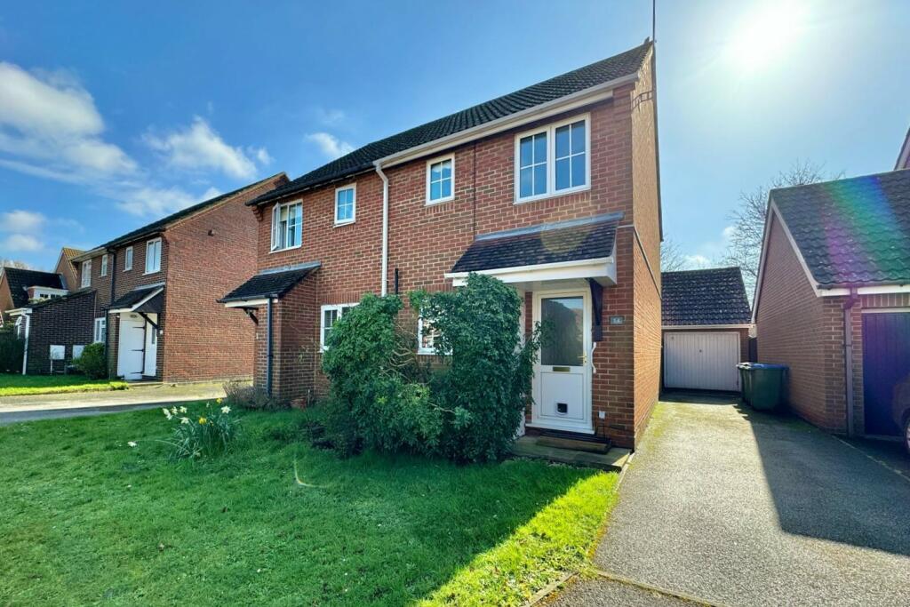 2 bedroom semidetached house for sale in Wheatlands, Titchfield Common