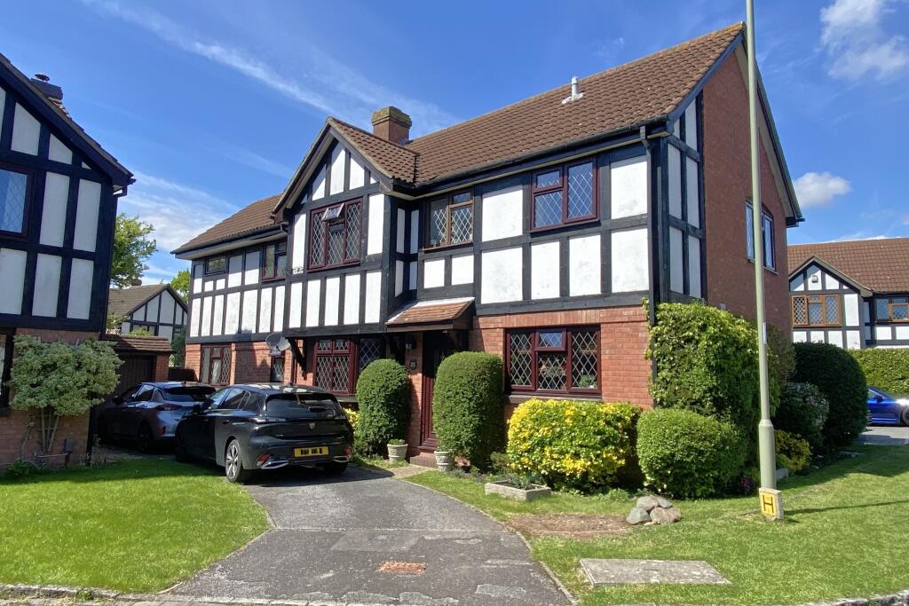 Main image of property: Gray Close, Warsash