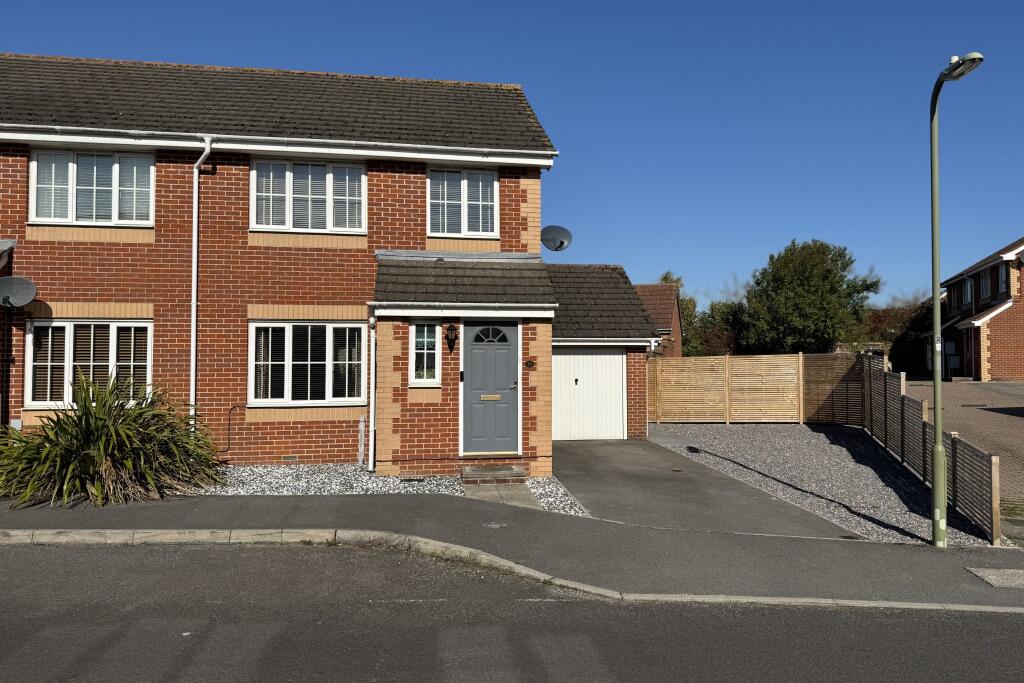 Main image of property: Badgers Copse, Park Gate
