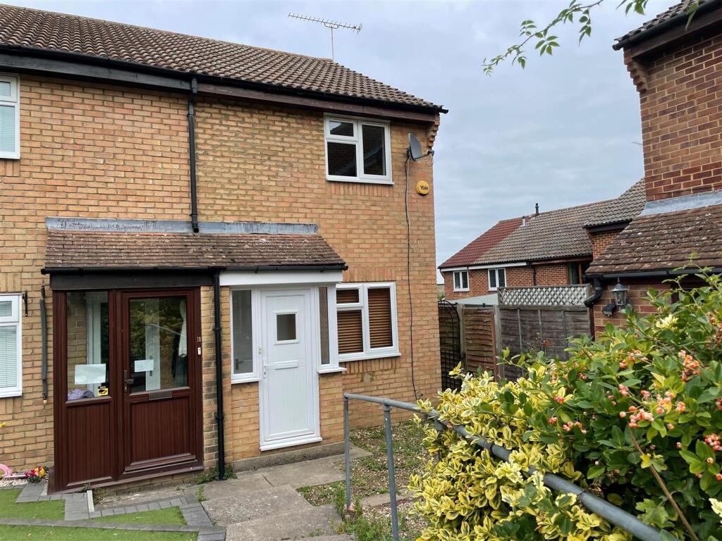 Main image of property: Silverdale, Hartley, Longfield
