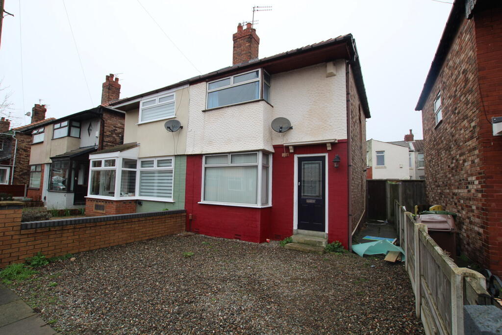 2 bedroom semi-detached house for rent in Parker Avenue, Liverpool, L21