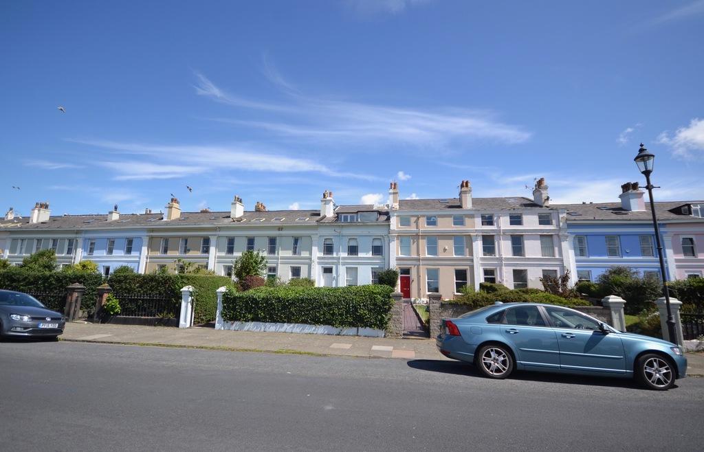 2 bedroom flat for sale in Adelaide Terrace, Liverpool, L22