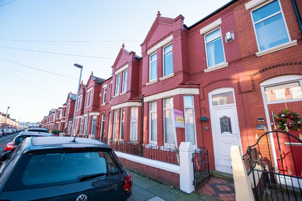 3 bedroom terraced house for sale in Molyneux Road, Liverpool