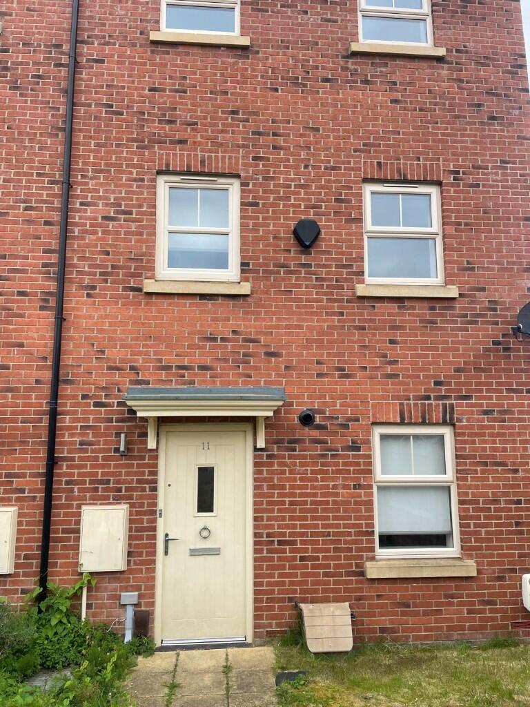 Main image of property: Asket Garth, Leeds, West Yorkshire, LS14