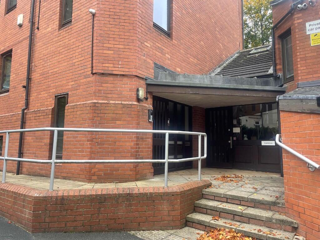 Main image of property: Meanwood Road,Meanwood,Leeds,LS7