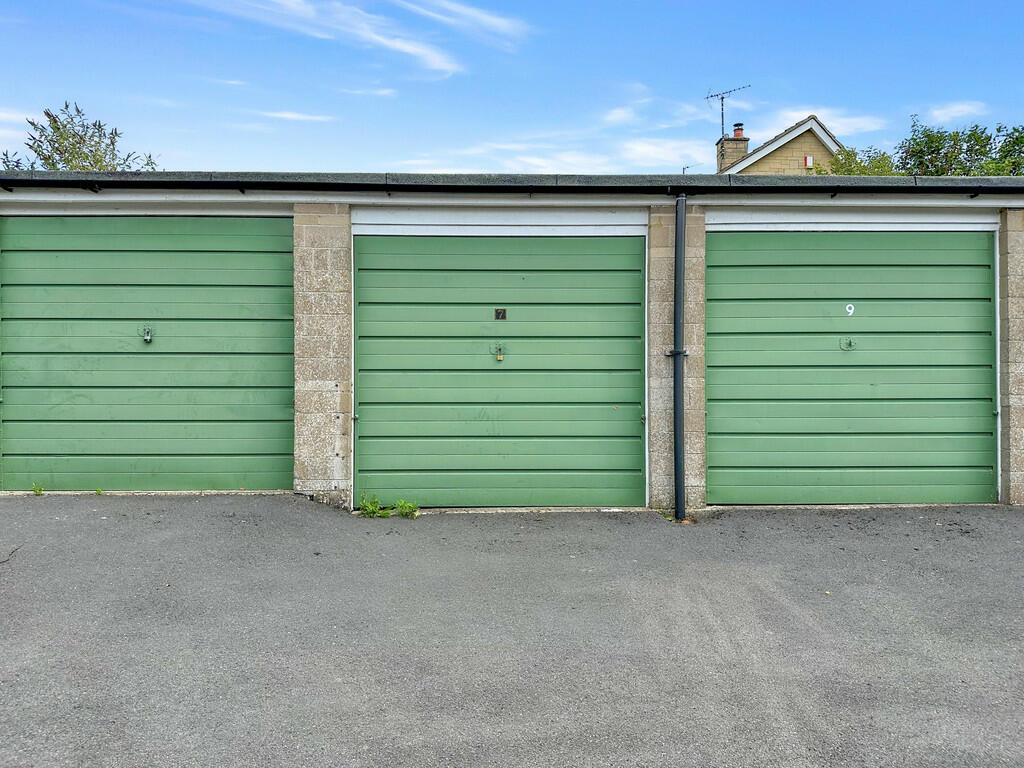 Additional property image - Springfield, Bradford-On-Avon