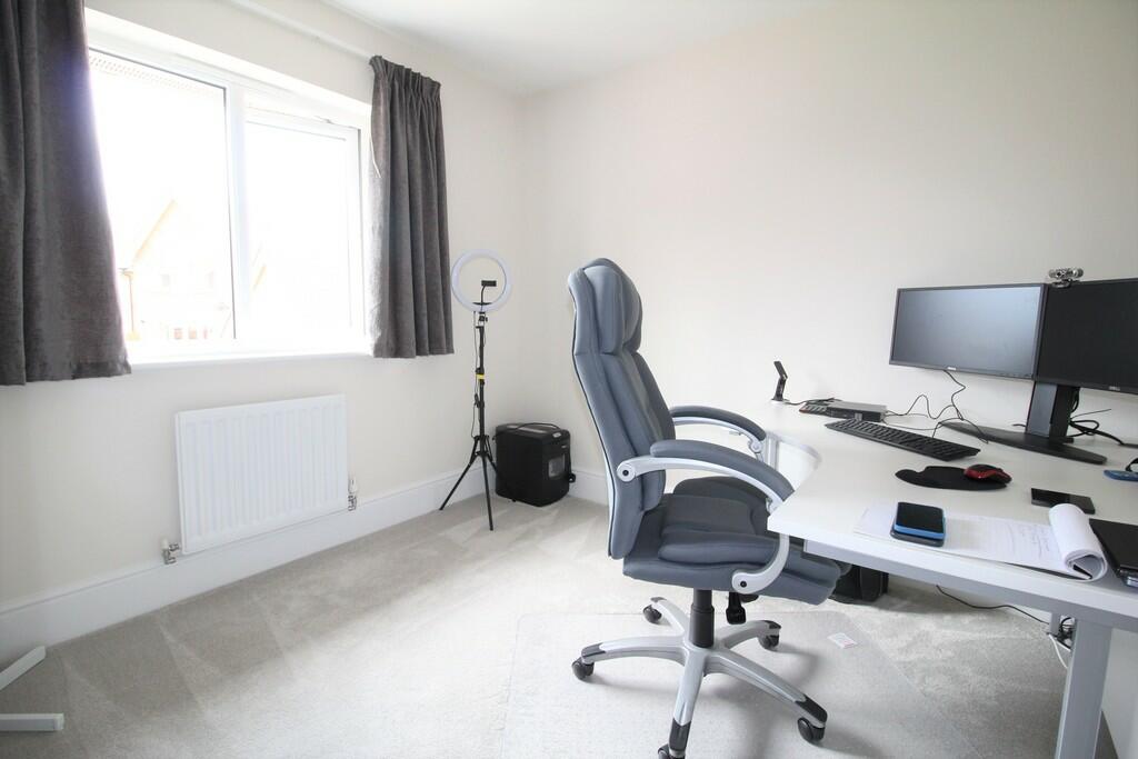 Additional property image - Kyte Close, Warminster