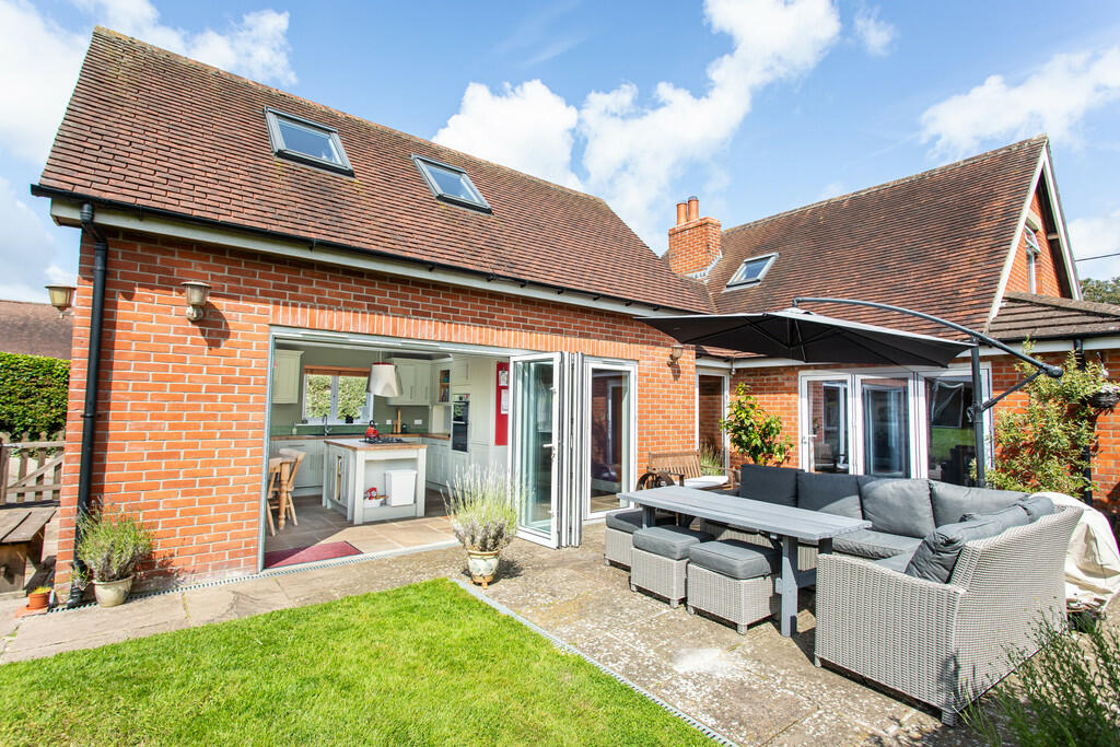Additional property image - Tynings Lane, Bratton
