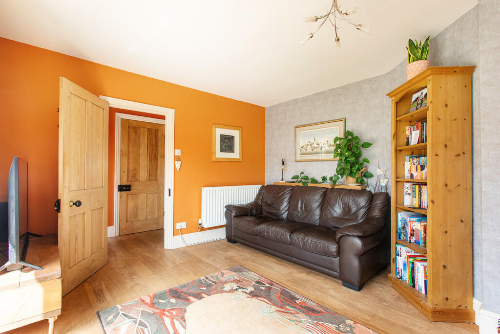 Additional property image - Tynings Lane, Bratton