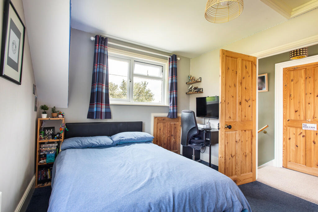 Additional property image - Tynings Lane, Bratton