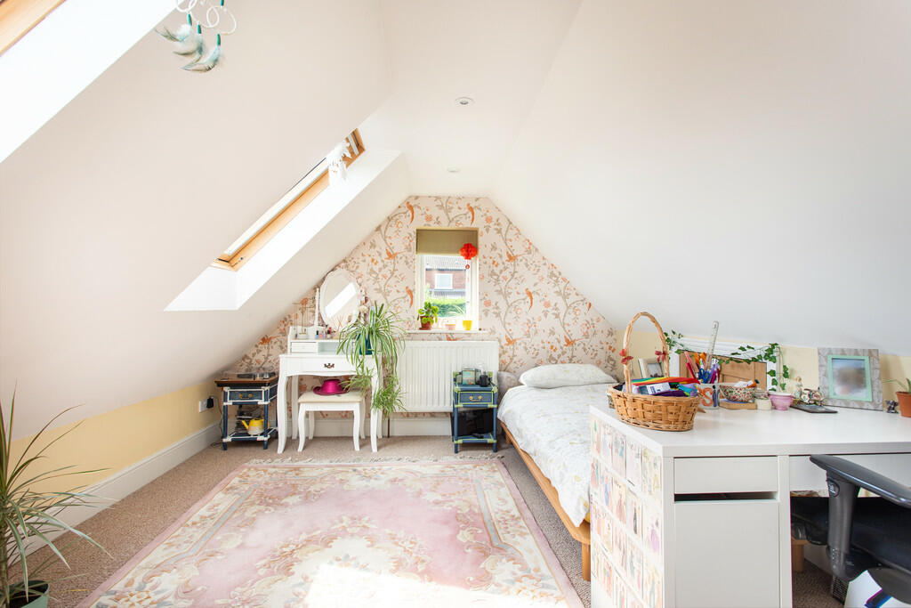 Additional property image - Tynings Lane, Bratton