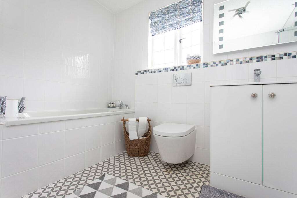 Additional property image - The Downlands, Warminster