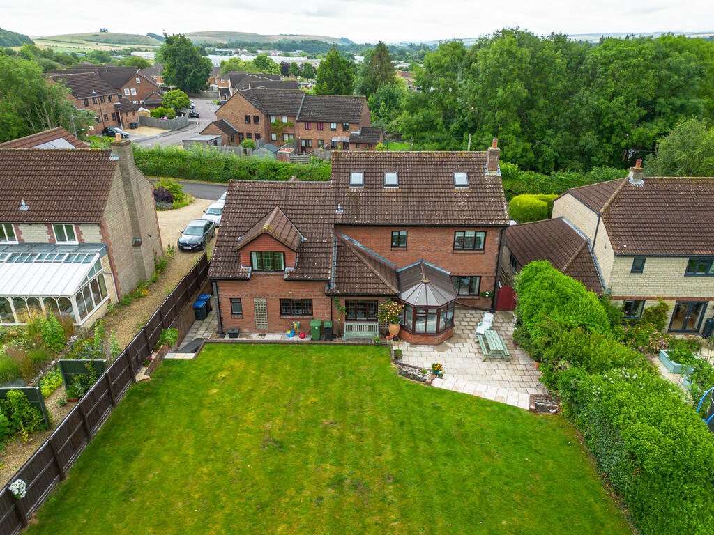 Additional property image - The Downlands, Warminster