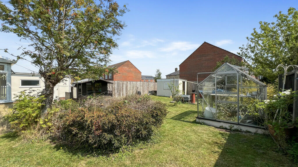 Additional property image - Field Close, Westbury