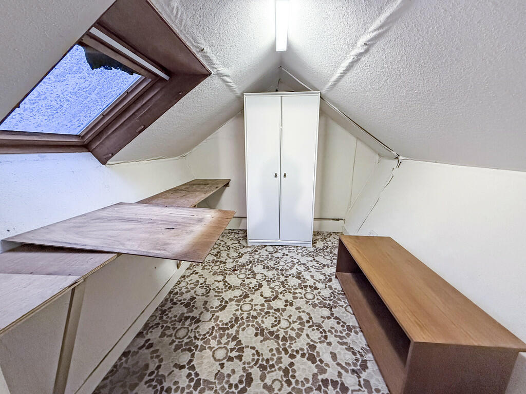 Additional property image - Field Close, Westbury
