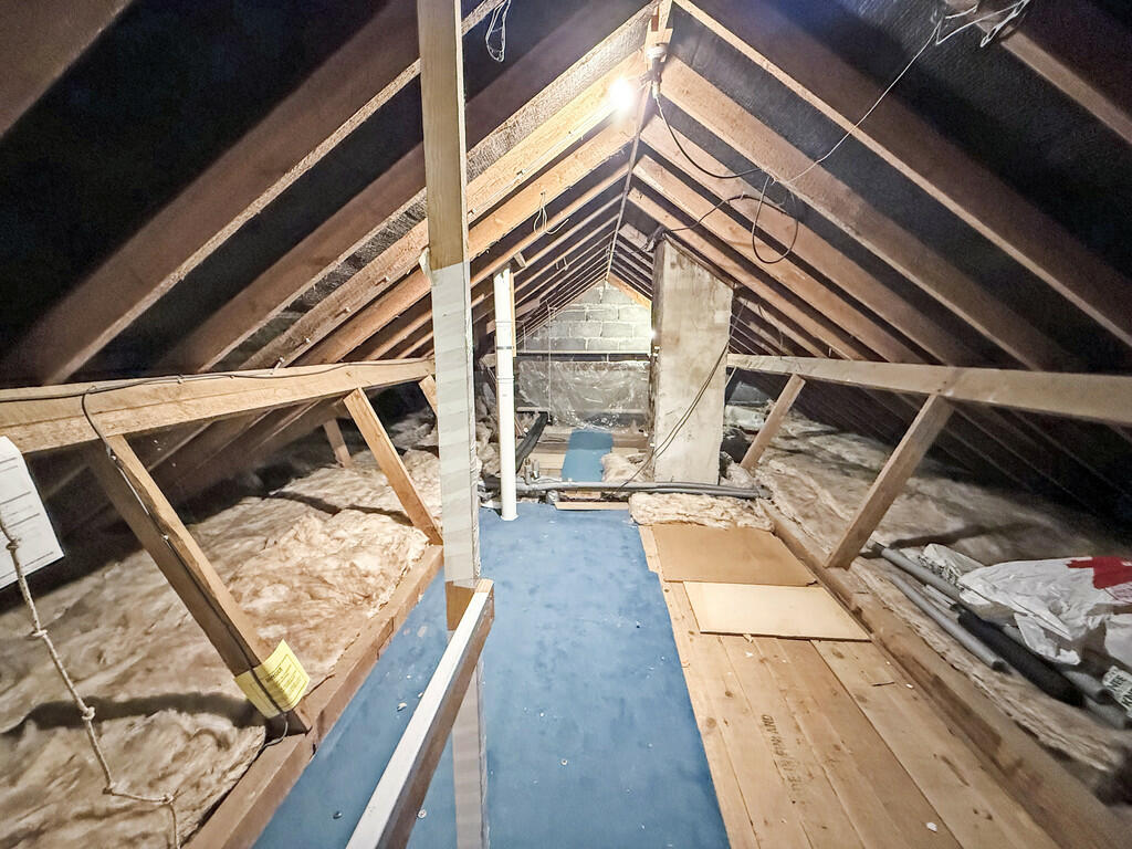 Additional property image - Field Close, Westbury