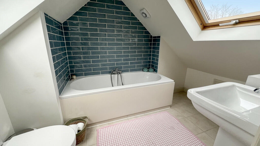 Additional property image - Little London, Heytesbury