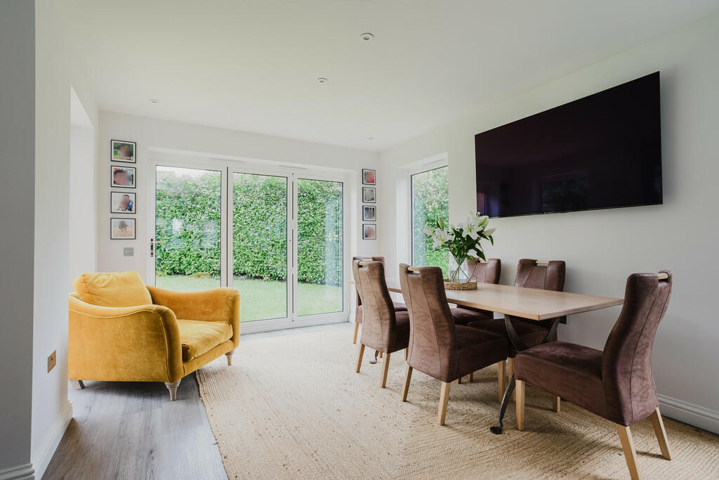 Additional property image - Eriskay Gardens, Westbury