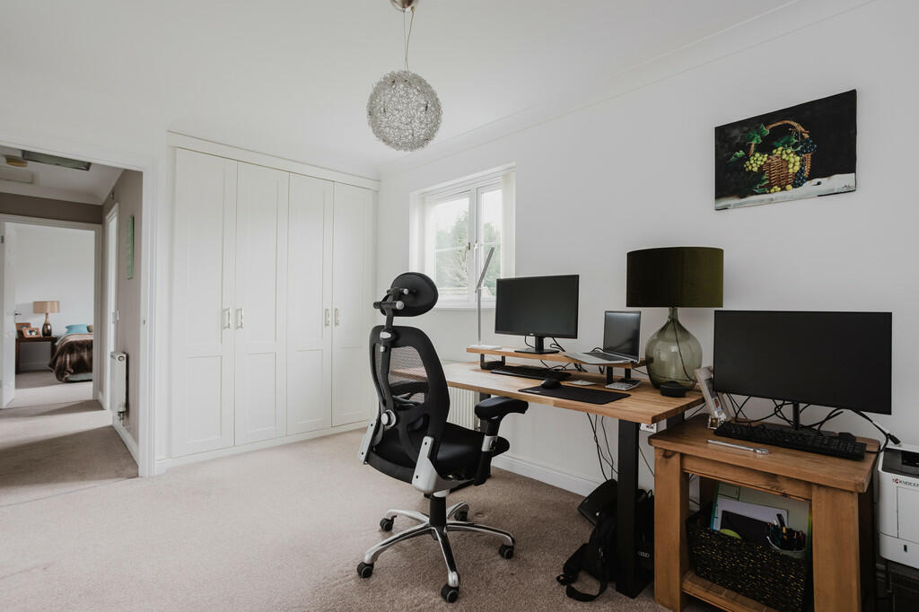 Additional property image - Eriskay Gardens, Westbury