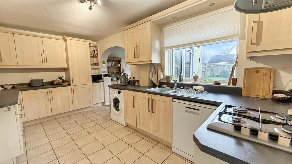 Additional property image - Langholm Avenue, Warminster