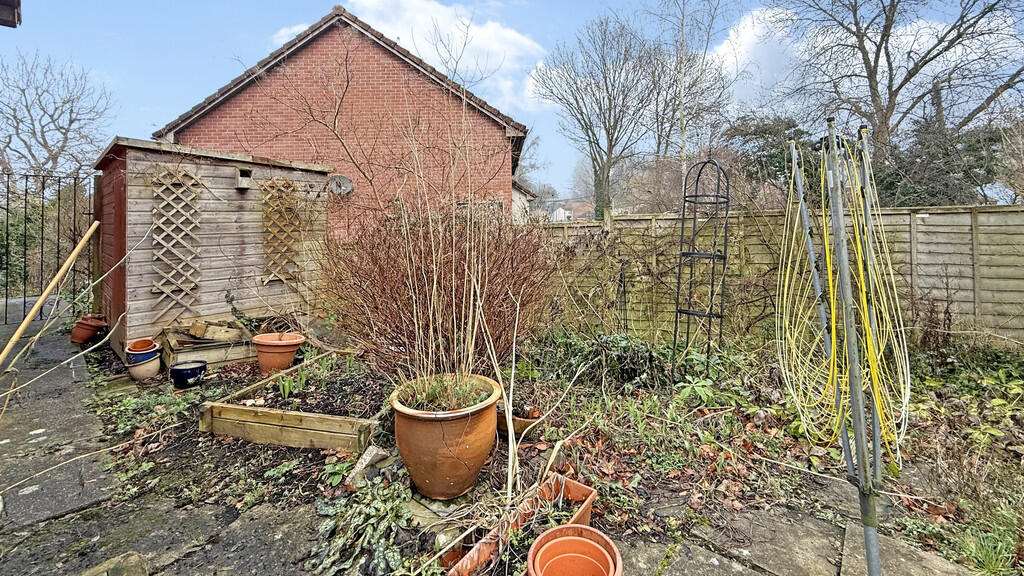 Additional property image - Rothe Rise, Westbury