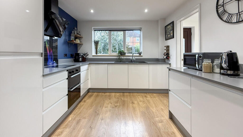 Additional property image - Azalea Drive, Warminster