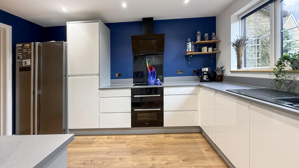 Additional property image - Azalea Drive, Warminster