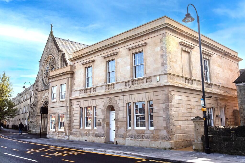 Main image of property: St James Chambers, 9 Union Street