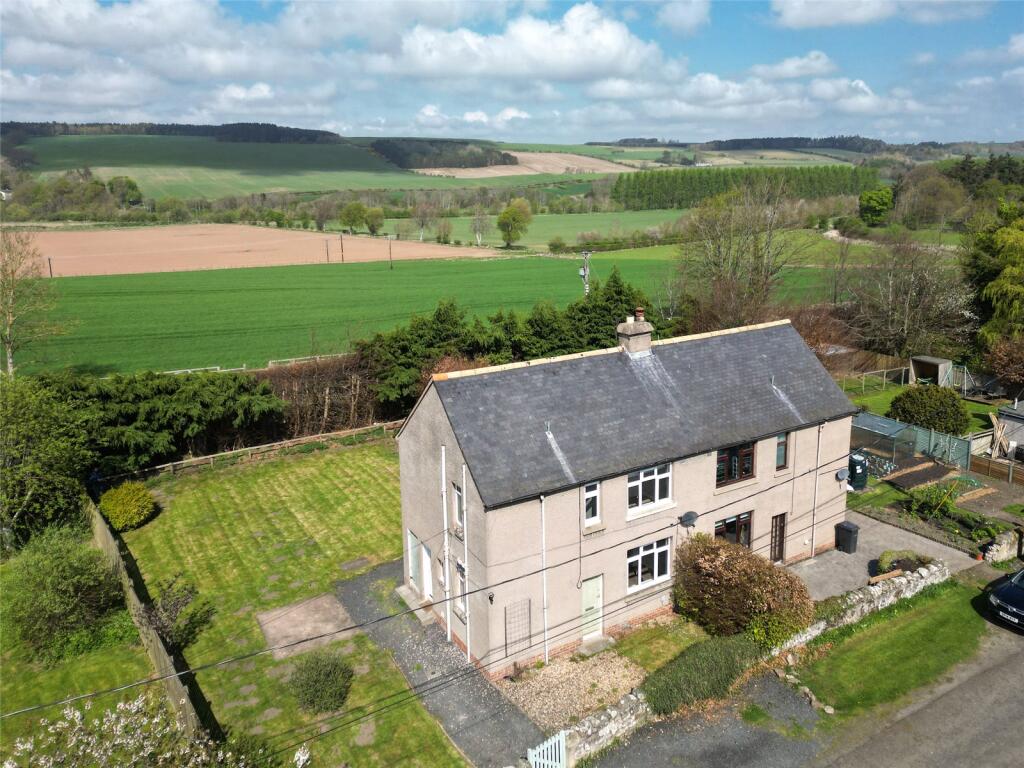 Main image of property: 6 Newton Farm Cottage, Jedburgh, Scottish Borders, TD8
