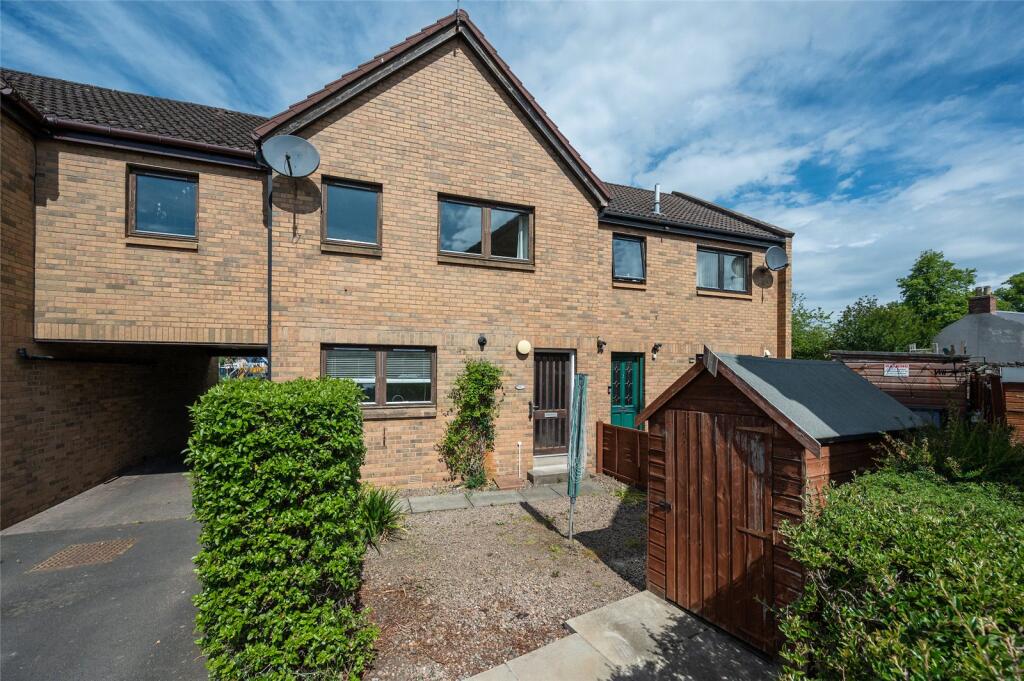 3 bedroom terraced house