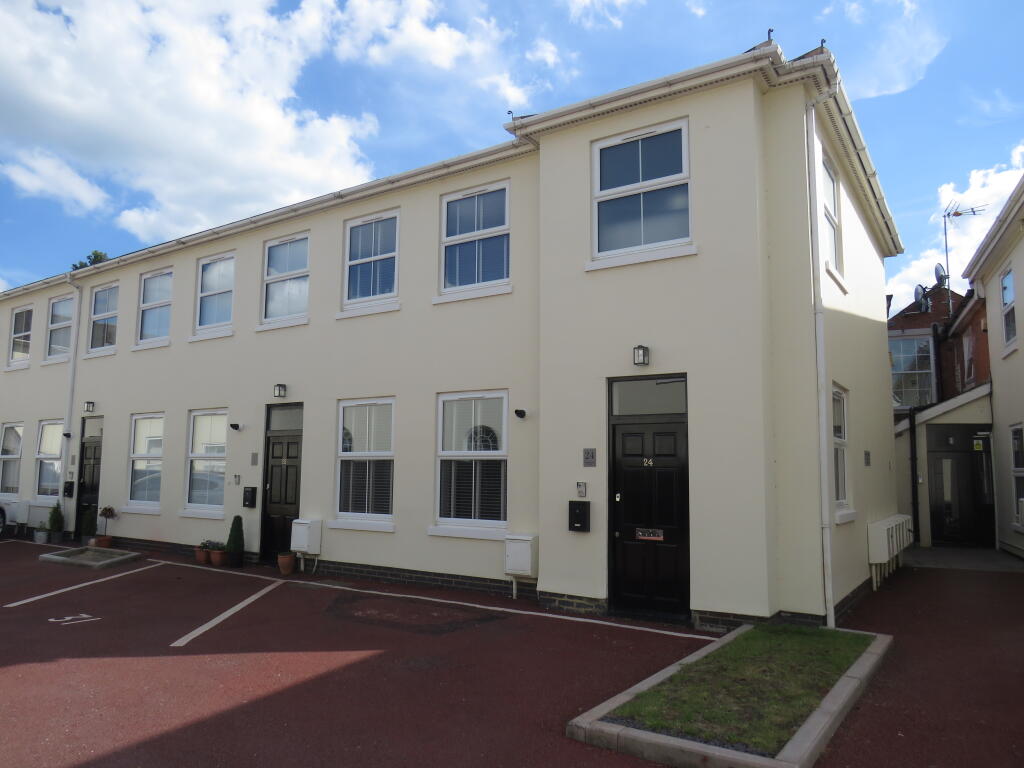 Main image of property: Walton Road, Wellesbourne, WARWICK