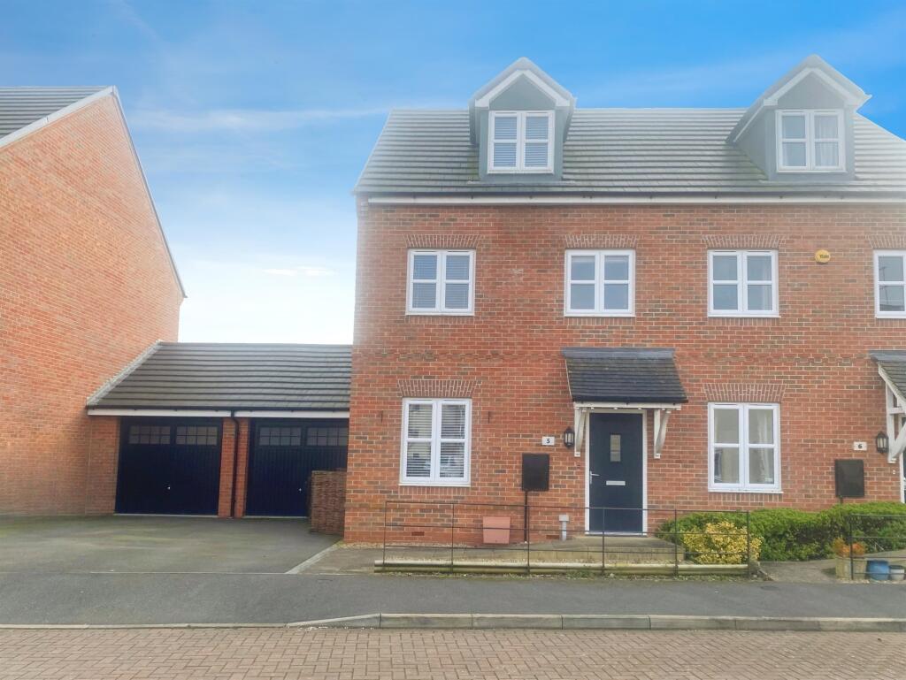 Main image of property: Mallard Close, Southam