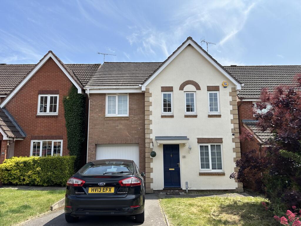 Main image of property: Admington Drive, Hatton Park, WARWICK