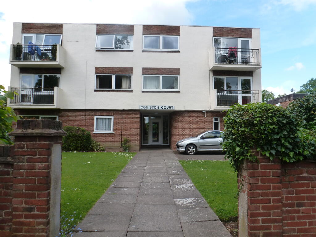 Main image of property: Guys Cliffe Avenue, LEAMINGTON SPA