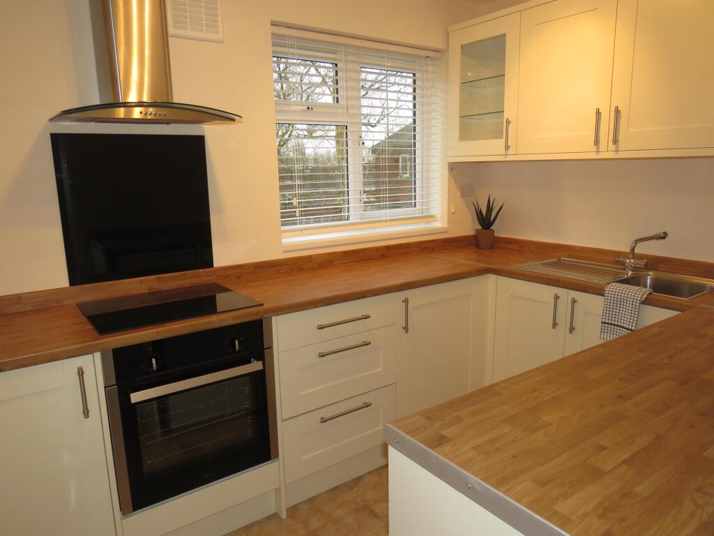 Main image of property: Langcliffe Avenue, WARWICK